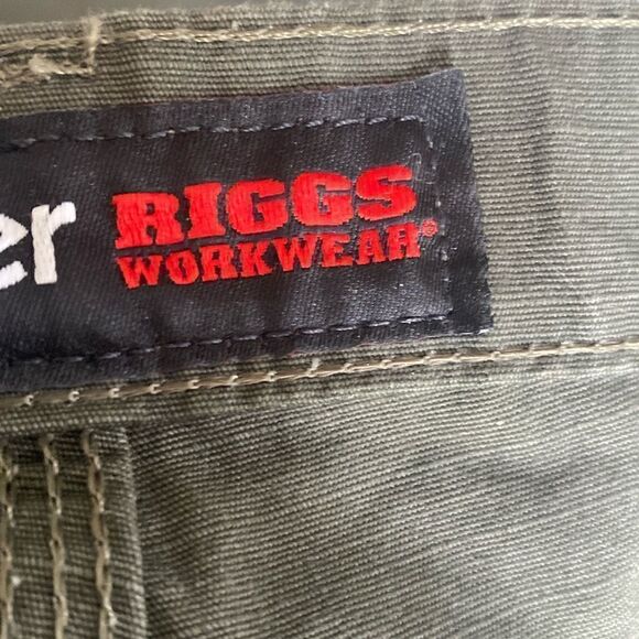 Wrangler Jeans Riggs Workwear Olive Green Size 48X30 Carpenter Like New - Picture 7 of 10